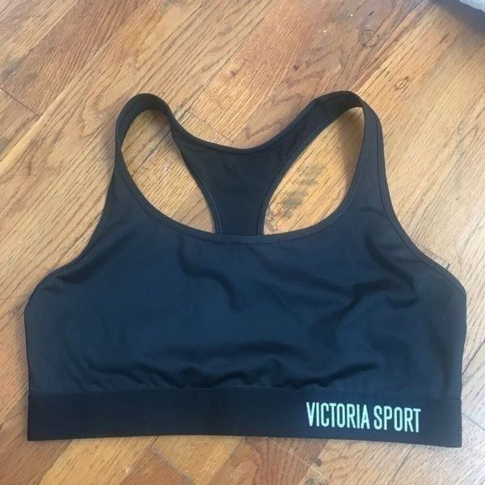 Victoria Secret Sports Bra size L…0128